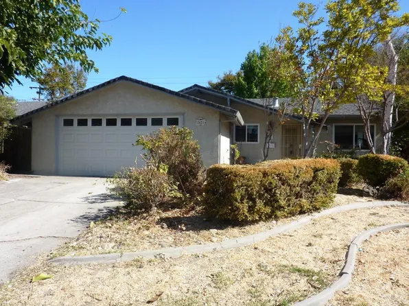 2621 Meadow Ave, Stockton, CA 95207