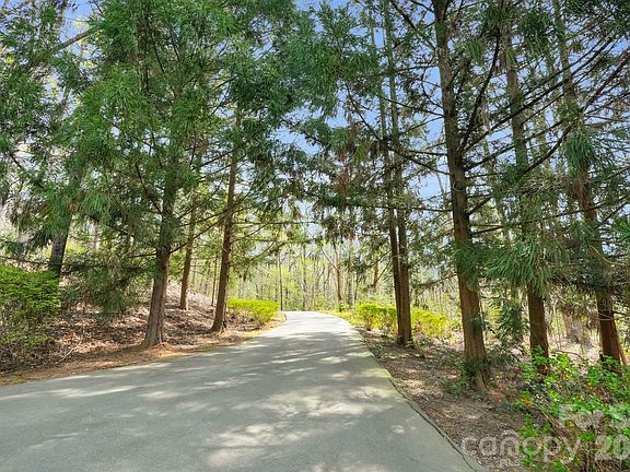 4th image of 312 Old Hickory Ct
