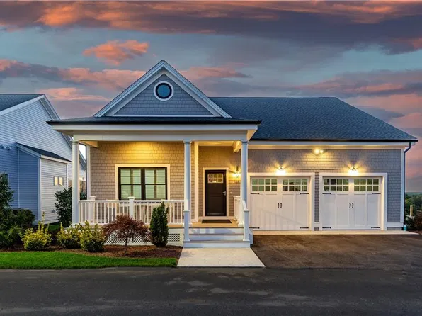 36 Wescott Way #55, Coventry, RI 02816