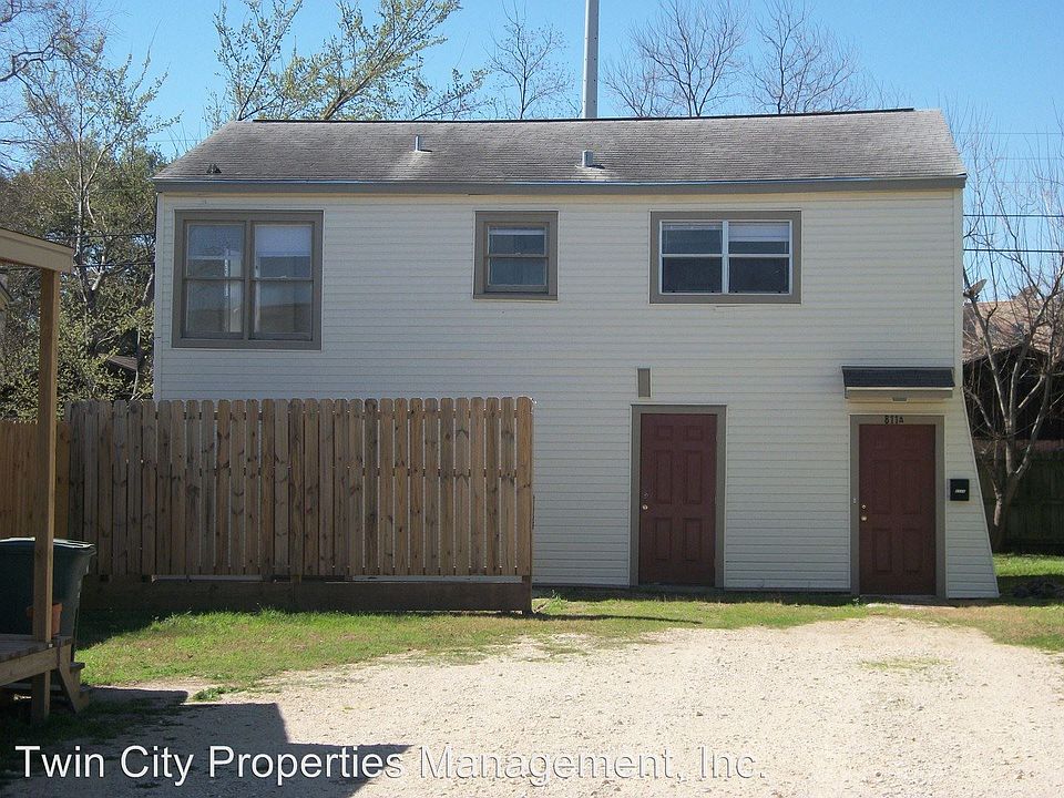 1st image of 811A E 31st St