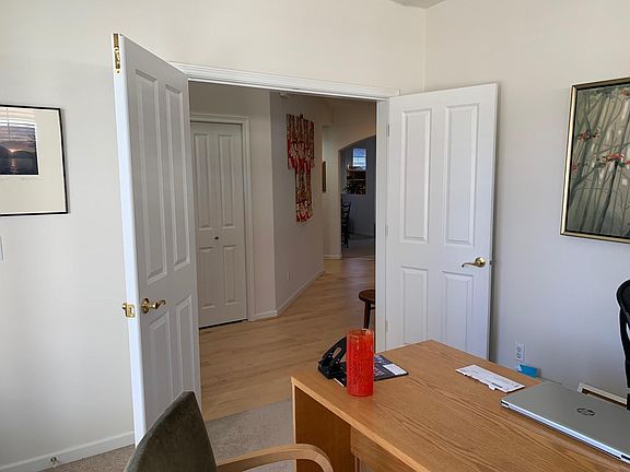 4th image of 4224 Fairwood Blvd NE