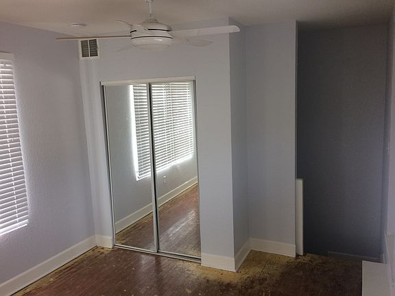 4th image of 1819 N Laurel Ave