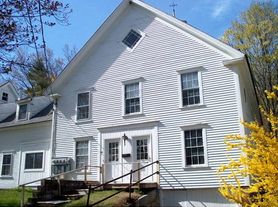 33 Spring St, Bristol, NH