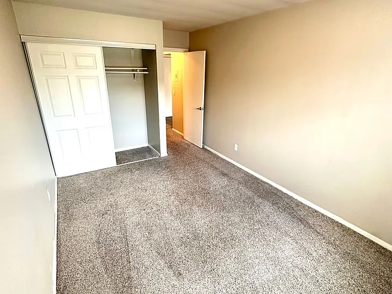 3105 22nd Ave S Minneapolis — Photo 16