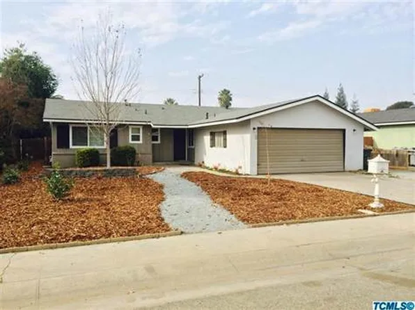 215 S Crumal St, Visalia, CA 93292