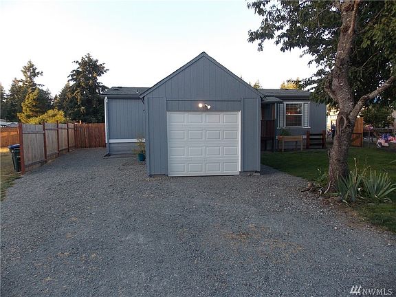 3rd image of 16510 Mimosa Ct SE