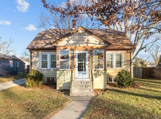 1514 E College Ave, Appleton, WI 54915