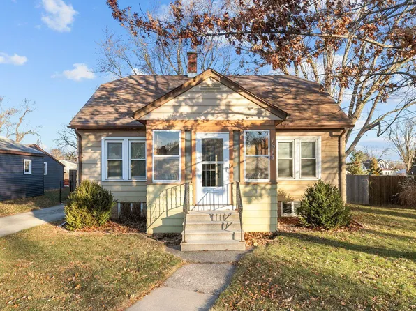 1514 E College Ave, Appleton, WI 54915