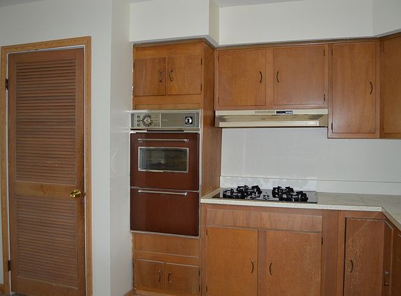5th image of 1518 Clayton Marsh Dr