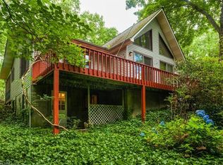 46 Grey Fox Trl, Hendersonville, NC 28739