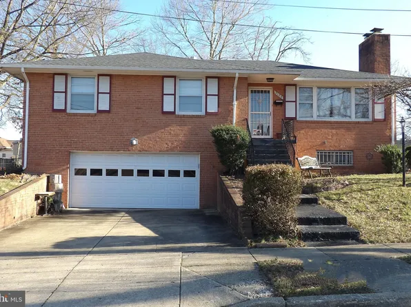 2105 Roxanne Pl, Temple Hills, MD 20748