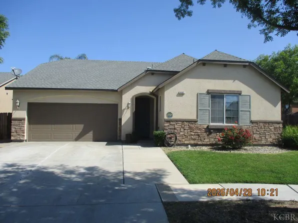 692 Firenze St, Lemoore, CA 93245