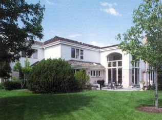 2655 Kelly Ln, Highland Park, IL 60035