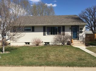 1506 Main St, Williston, ND 58801