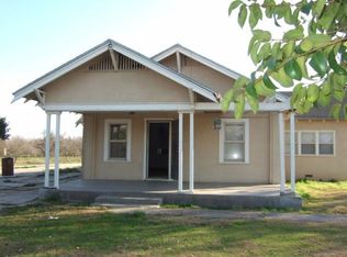 2446 N Chateau Fresno Ave, Fresno, CA 93723