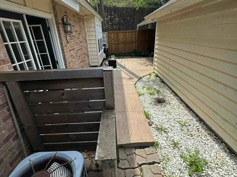 3610 Soft Wind Ct — Photo 25