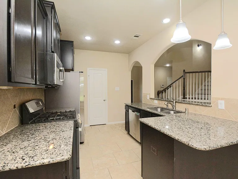 7418 Durango Creek Dr — Photo 17