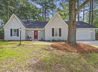 321 Doublegate Dr, Bonaire, GA 31005