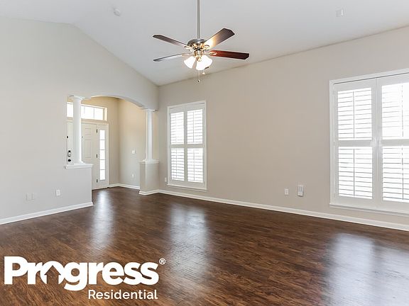 5th image of 2837 Cross Creek Dr