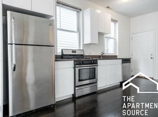 2438 N Ashland Ave APT 2F, Chicago, IL 60614