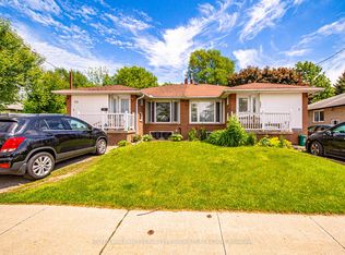 119 & 121 Lupin Dr, Whitby, ON L1N 1X8