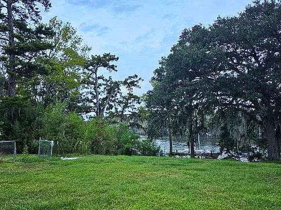 4th image of 20535 Carpenter Rd