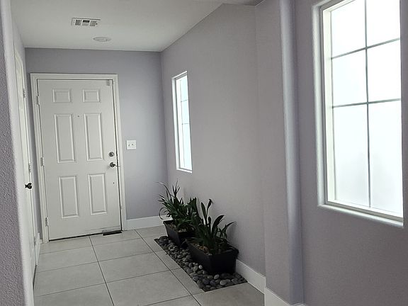 3rd image of 117 Big Cliff Ave