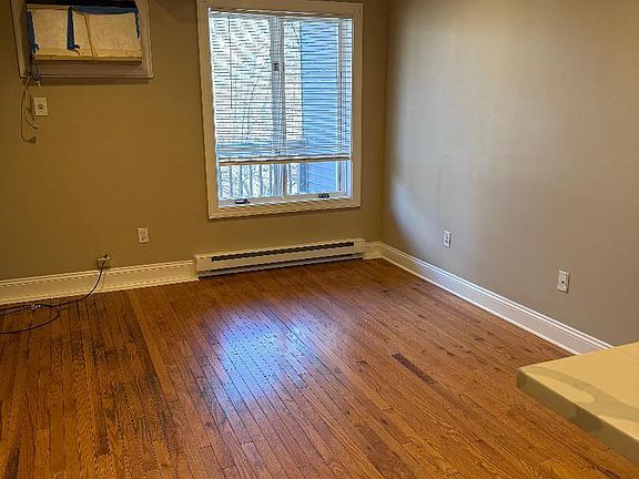 4th image of 1 Beaver Brook Road #29
