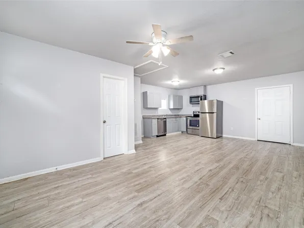 1309 Jefferson St, Baytown, TX