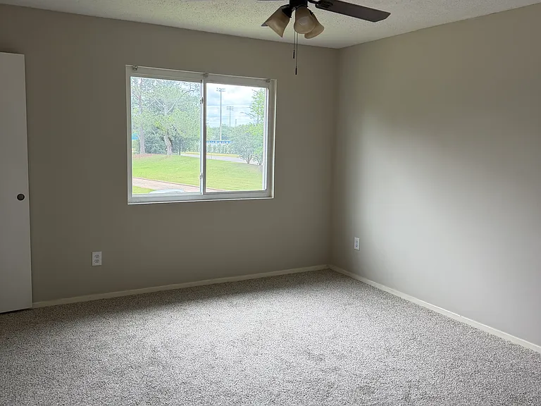 507 Saddlewood Ln #507 — Photo 7