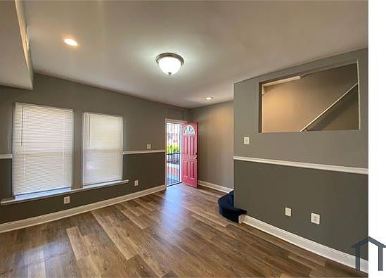 4th image of 2547 Calverton Heights Ave