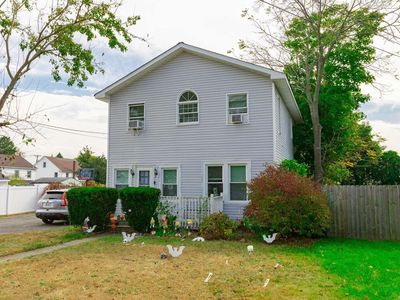 300 Oak Street, Patchogue, NY, 11772