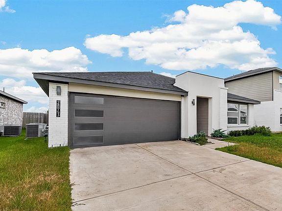 2nd image of 28943 Yachting Point Ln