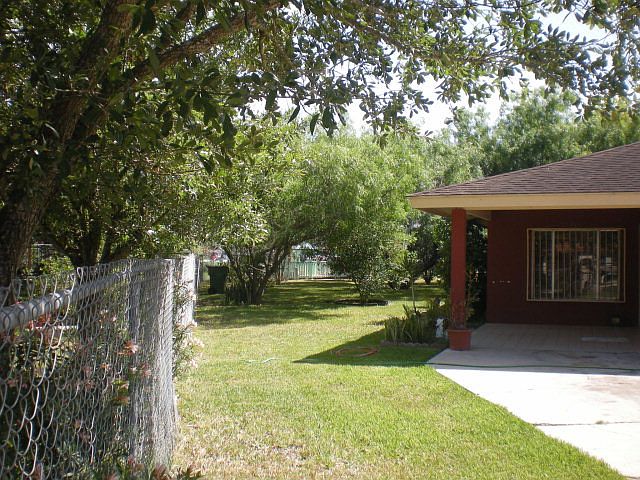 2nd image of 5454 Azteca Cir