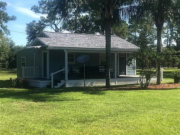 4th image of 1103 Eugenia Blvd