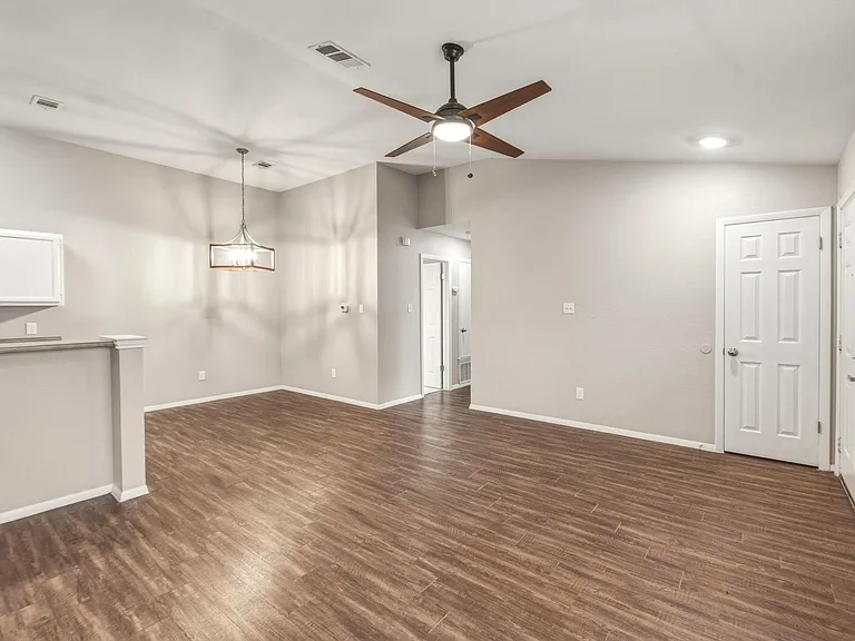 2302 Fuzz Fairway #A — Photo 12