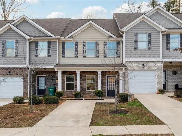 1896 Old Dogwood, Jonesboro, GA 30238