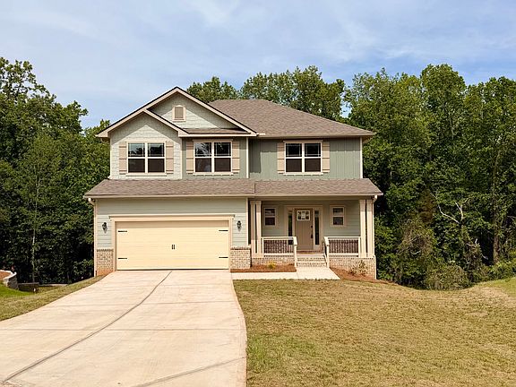 4th image of 484 Magnolia Grove Pl