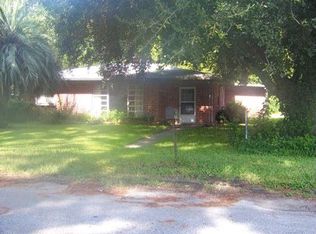 2827 Springdale Rd, Brunswick, GA 31520