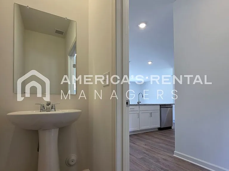 516 Way Station Pl — Photo 8