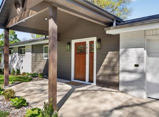 7810 NW Blue Grass Dr, Kansas City, MO 64152