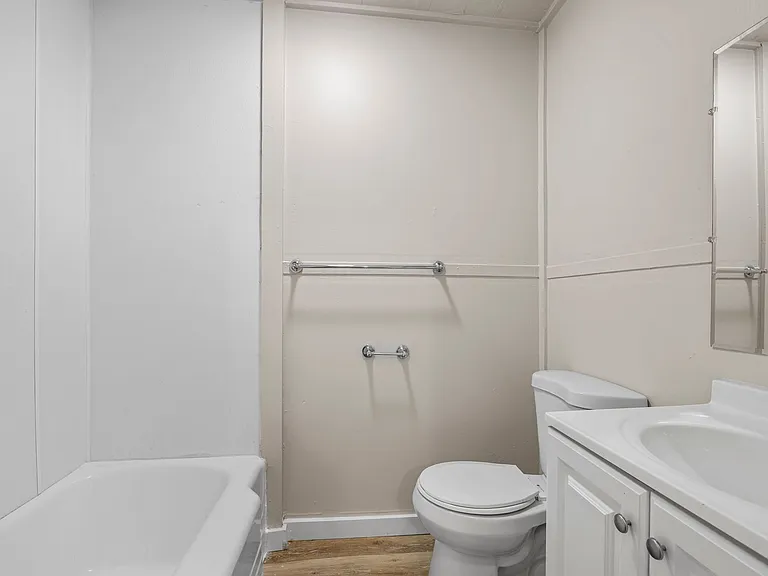 3125 State Ave — Photo 4