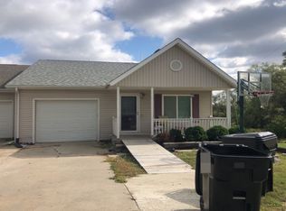 912 S 1st St, Plattsmouth, NE 68048