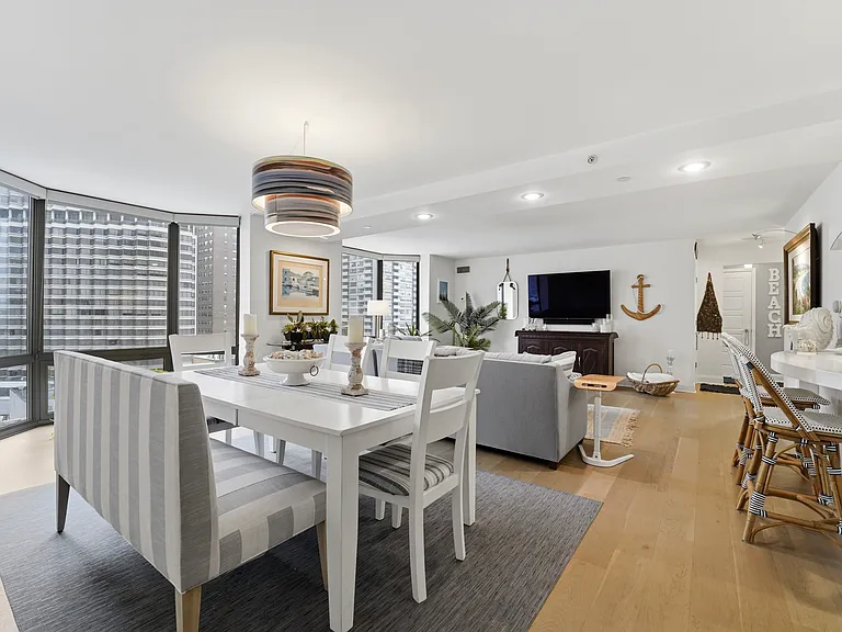 2020 Walnut St #14CD — Photo 26