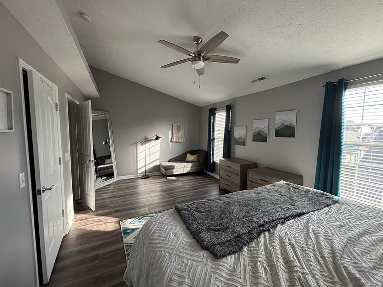 12633 Hamsel Ln — Photo 19