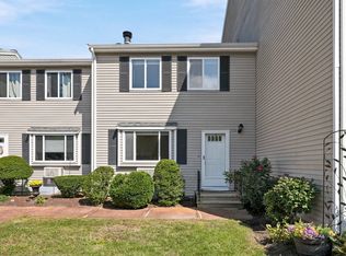 4 Erick Rd APT 102, Mansfield, MA 02048
