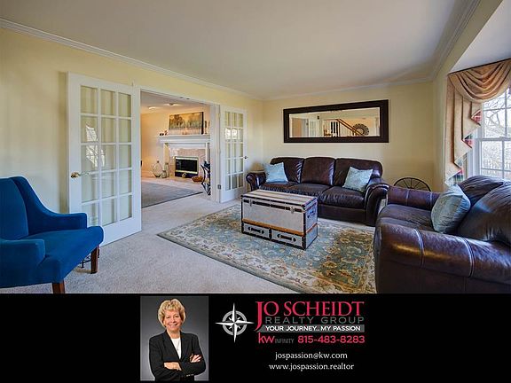 2nd image of 4128 Schillinger Dr
