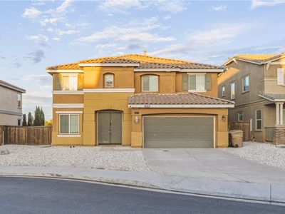 9053 Calico Ct, Oak Hills, CA, 92344