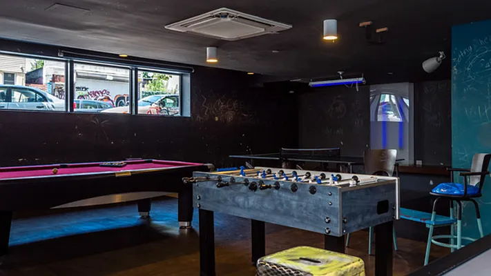 Rented by Nooklyn NYC LLC | media 49