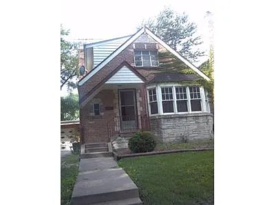14428 S Clark St photo 1
